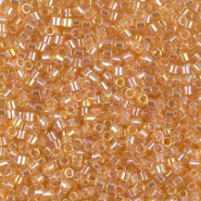 Miyuki delica Perlen 10/0 - Transparent light amber ab DBM-100